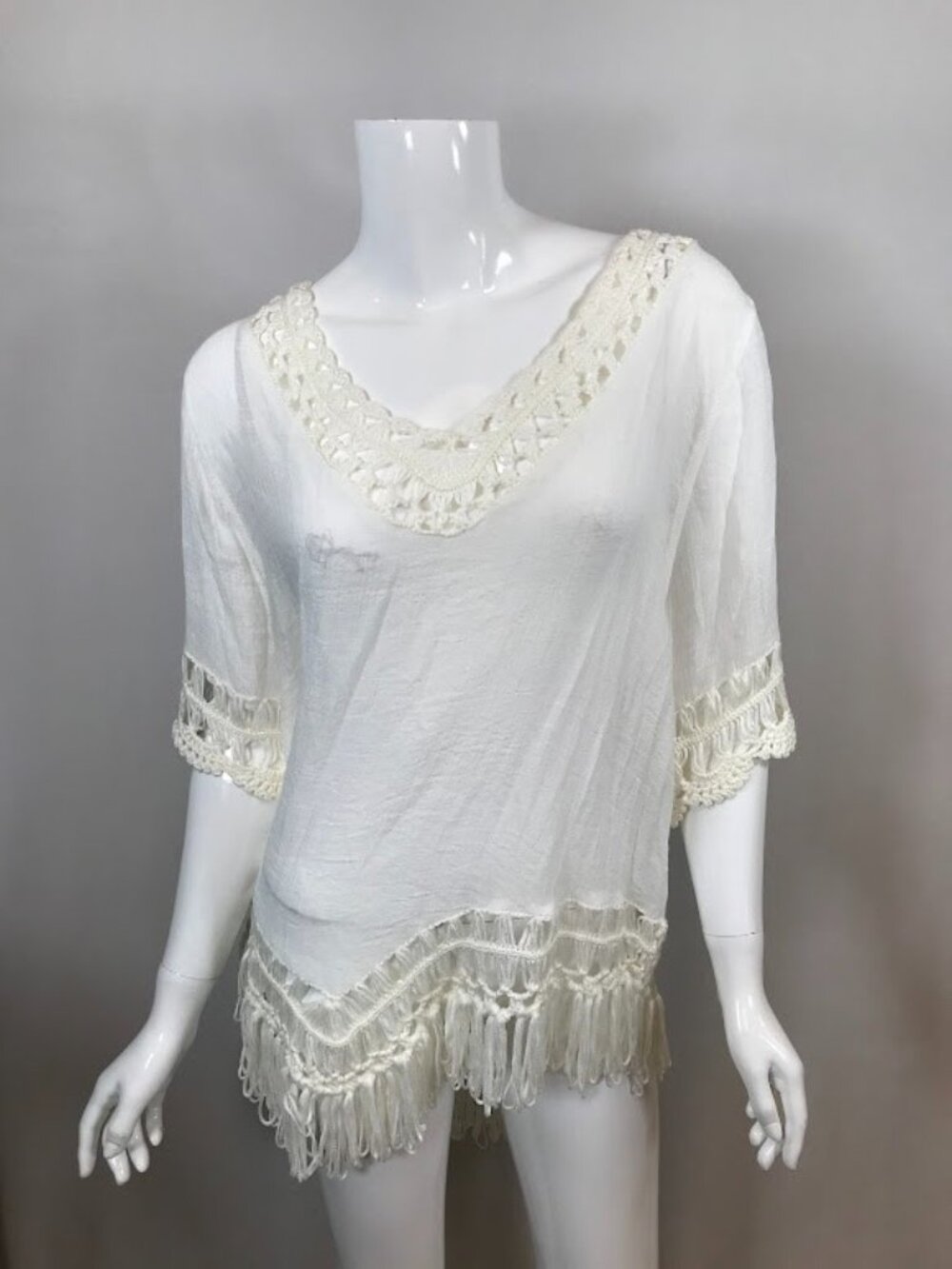 NWT Chico's Misty White Crochet Knit Pullover Coverup Size 2